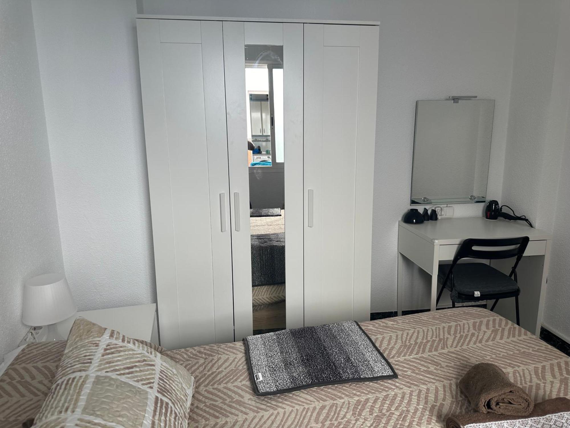 Almeria Centro Habitacion Privada En Apartamento Compartido Extérieur photo