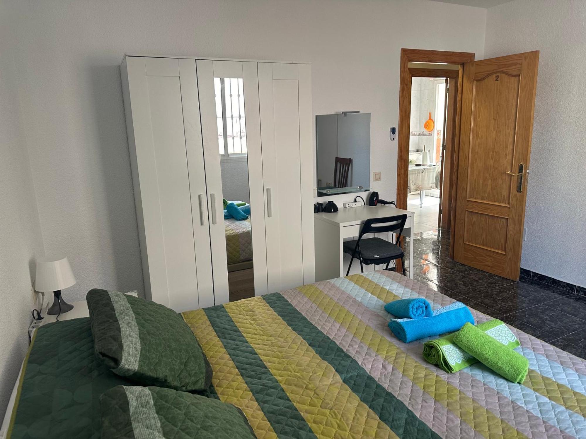 Almeria Centro Habitacion Privada En Apartamento Compartido Extérieur photo