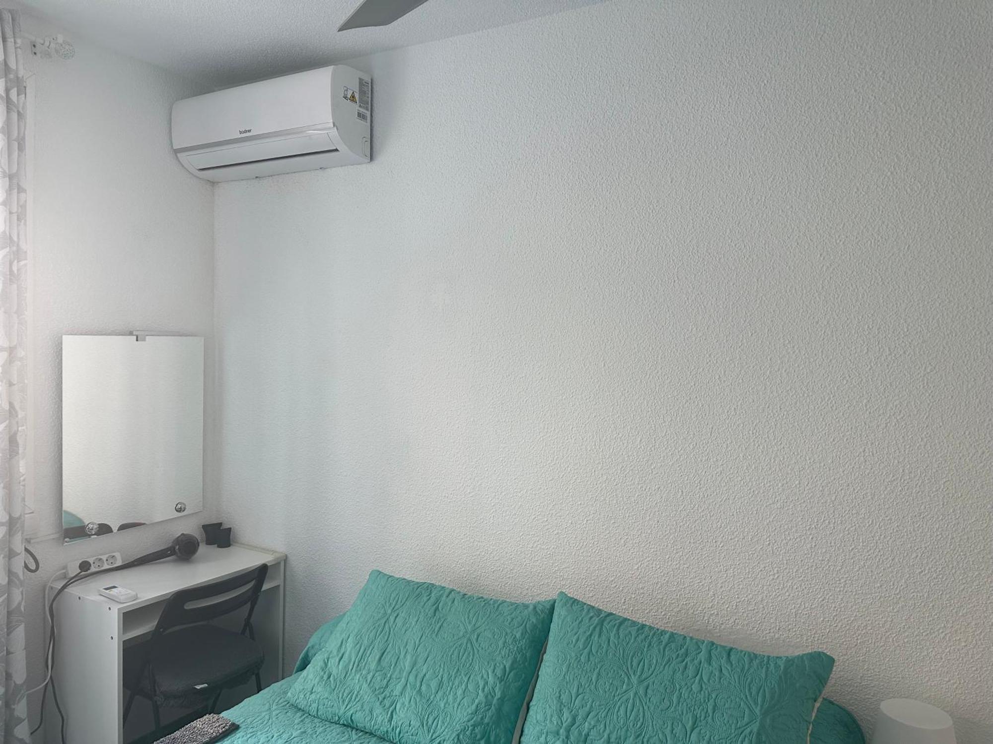 Almeria Centro Habitacion Privada En Apartamento Compartido Extérieur photo