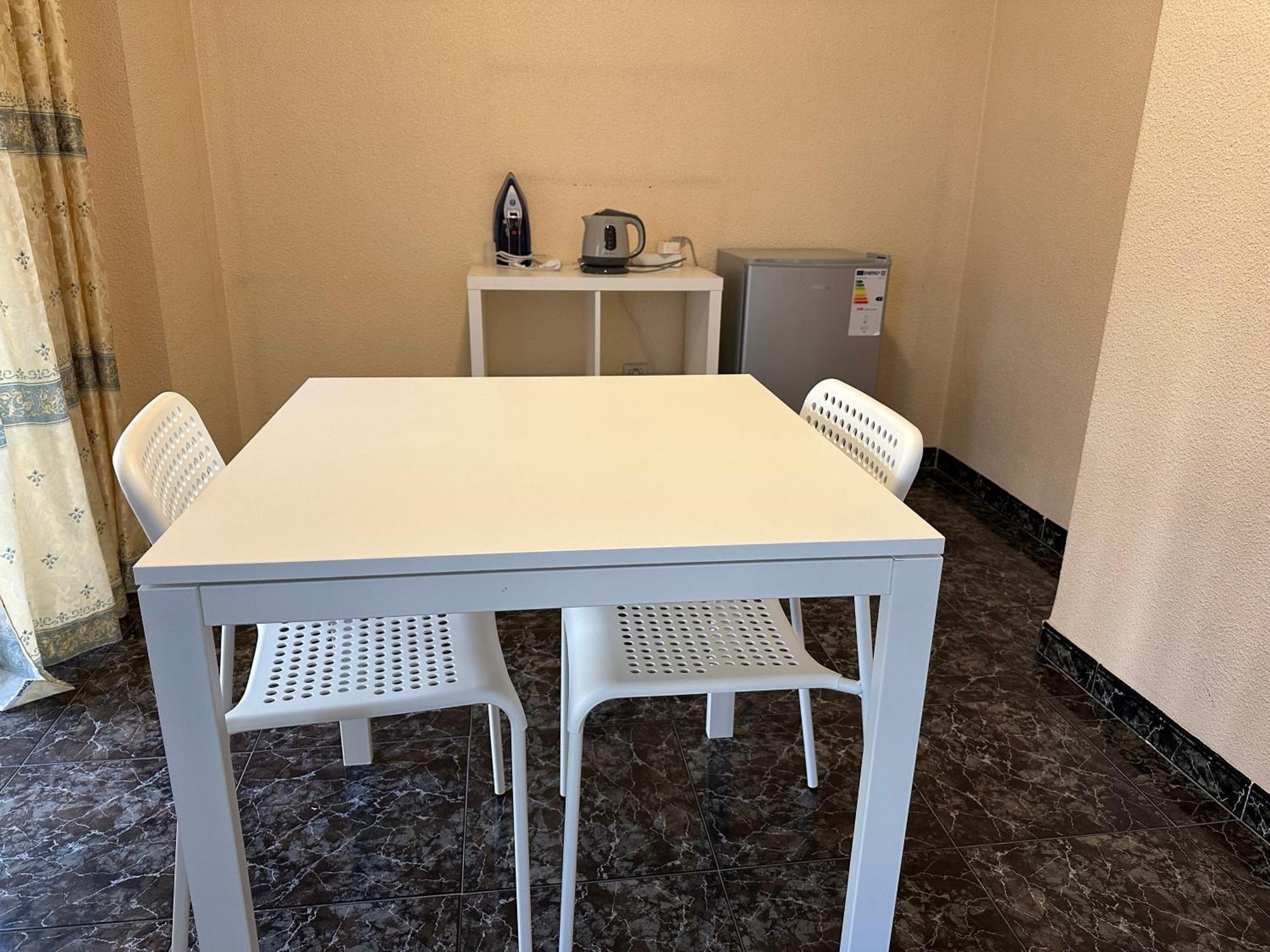 Almeria Centro Habitacion Privada En Apartamento Compartido Extérieur photo